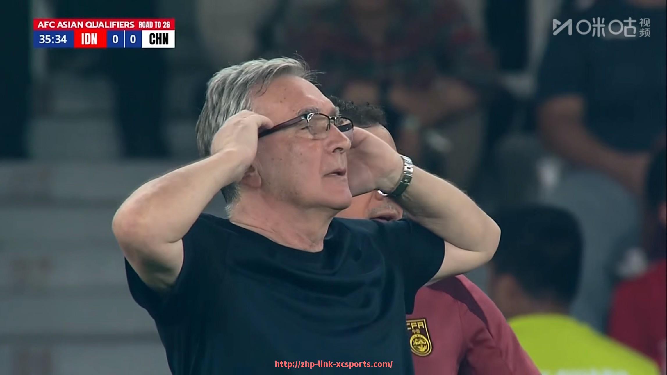 杏彩体育-法甲球队管理结构探讨：俱乐部运营模式对竞技表现的影响研究