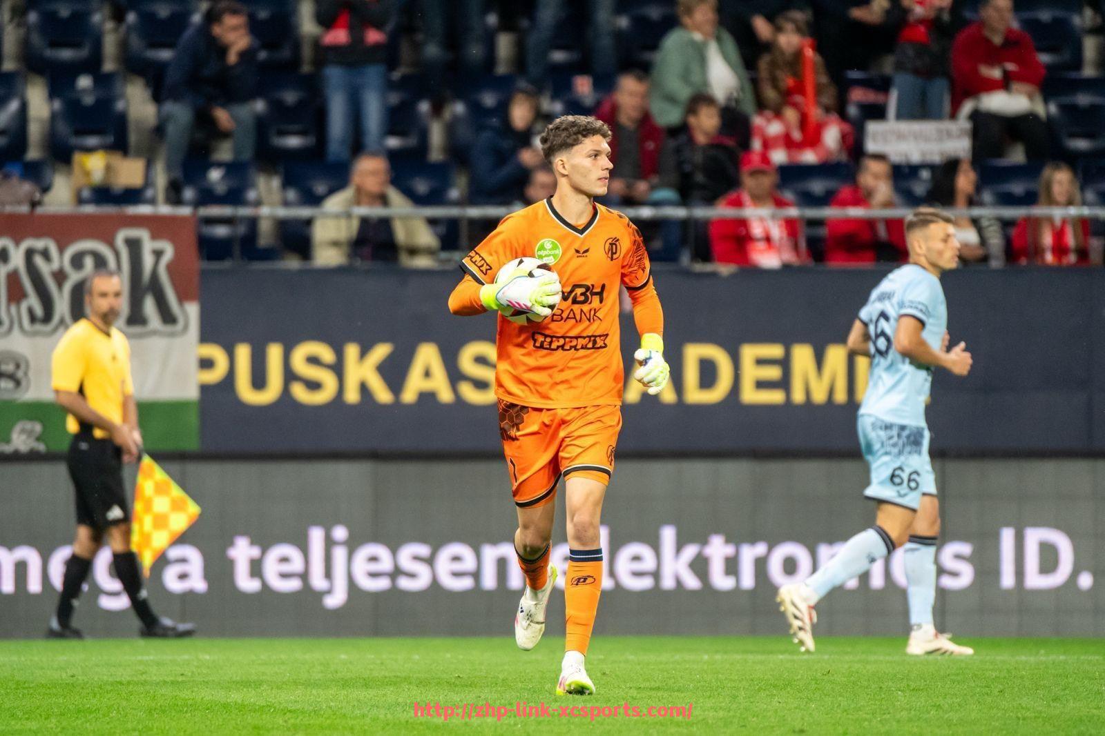 杏彩体育-世俱杯历史上最少控球却成功取胜的经典比赛全解析